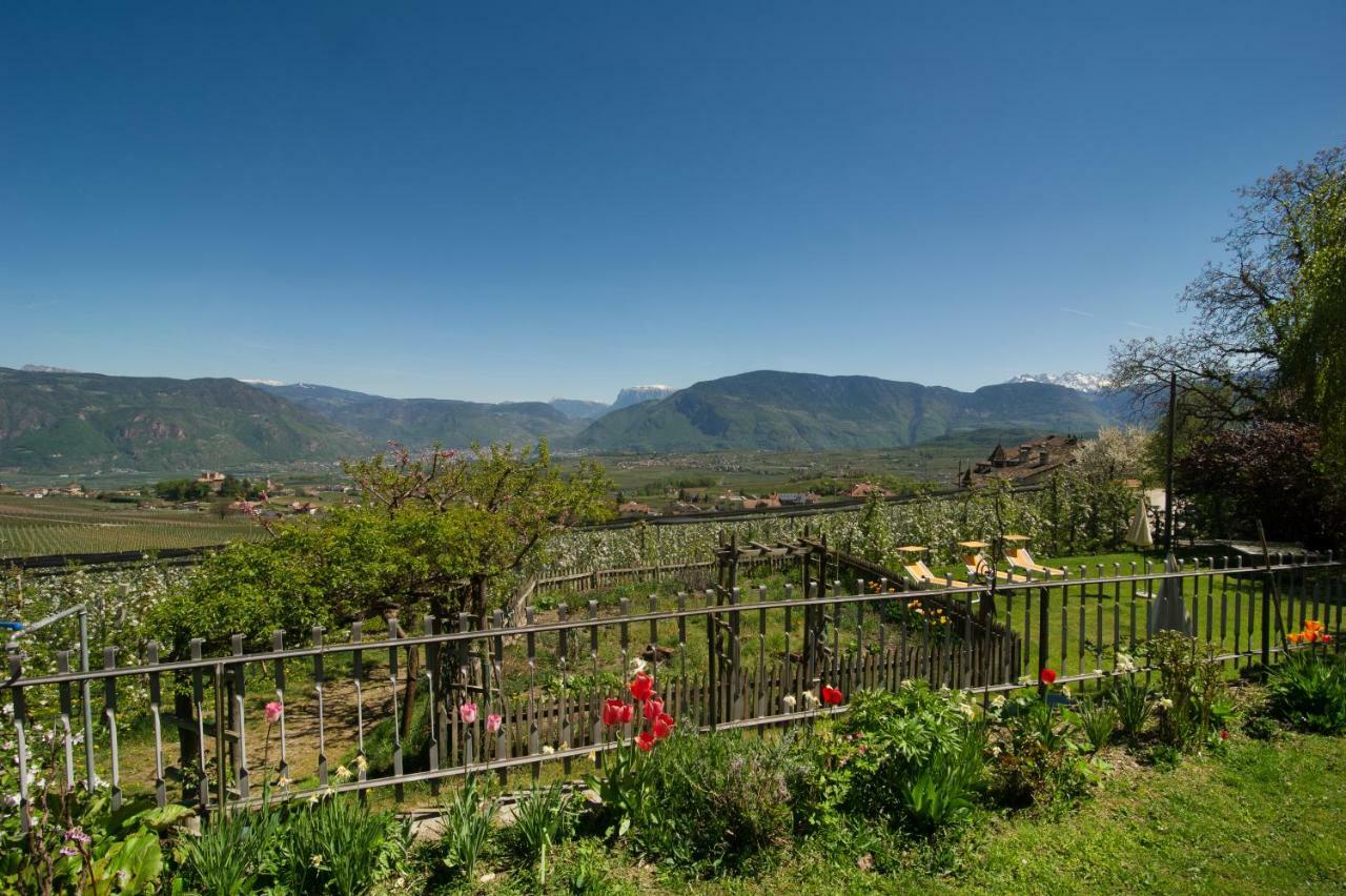 Villa Haus St. Valentin Appiano Sulla Strada Del Vino Exterior foto
